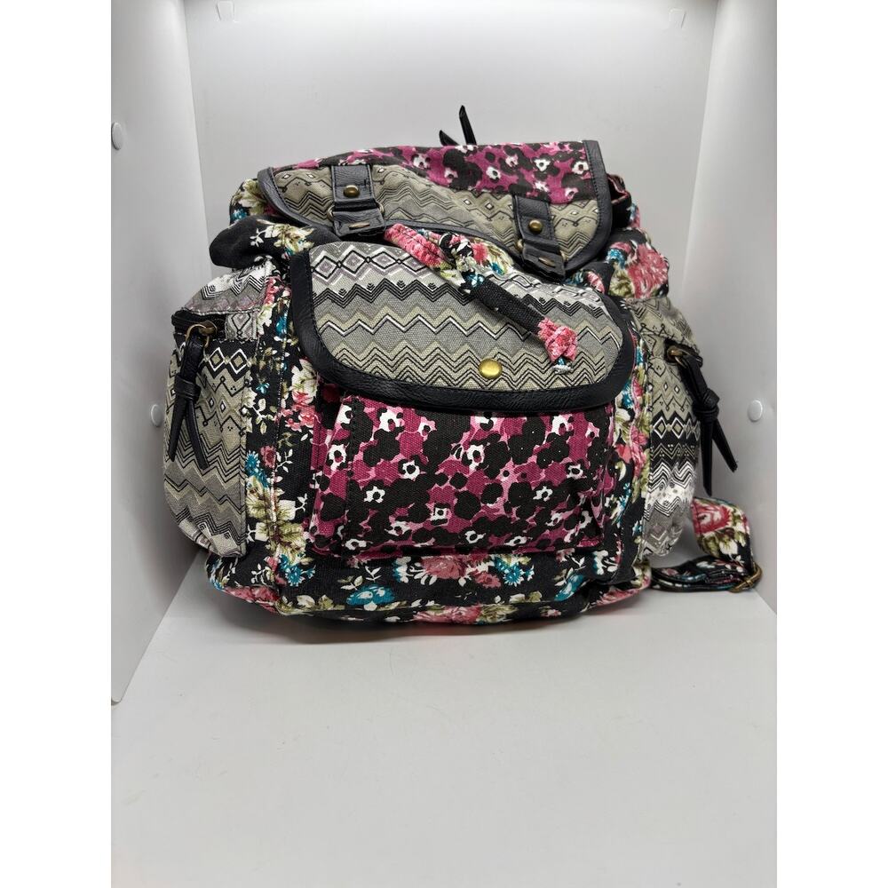 NWOT Stone Mountain Backpack Floral Patchwork Snap Close Adj Straps Grays Pinks